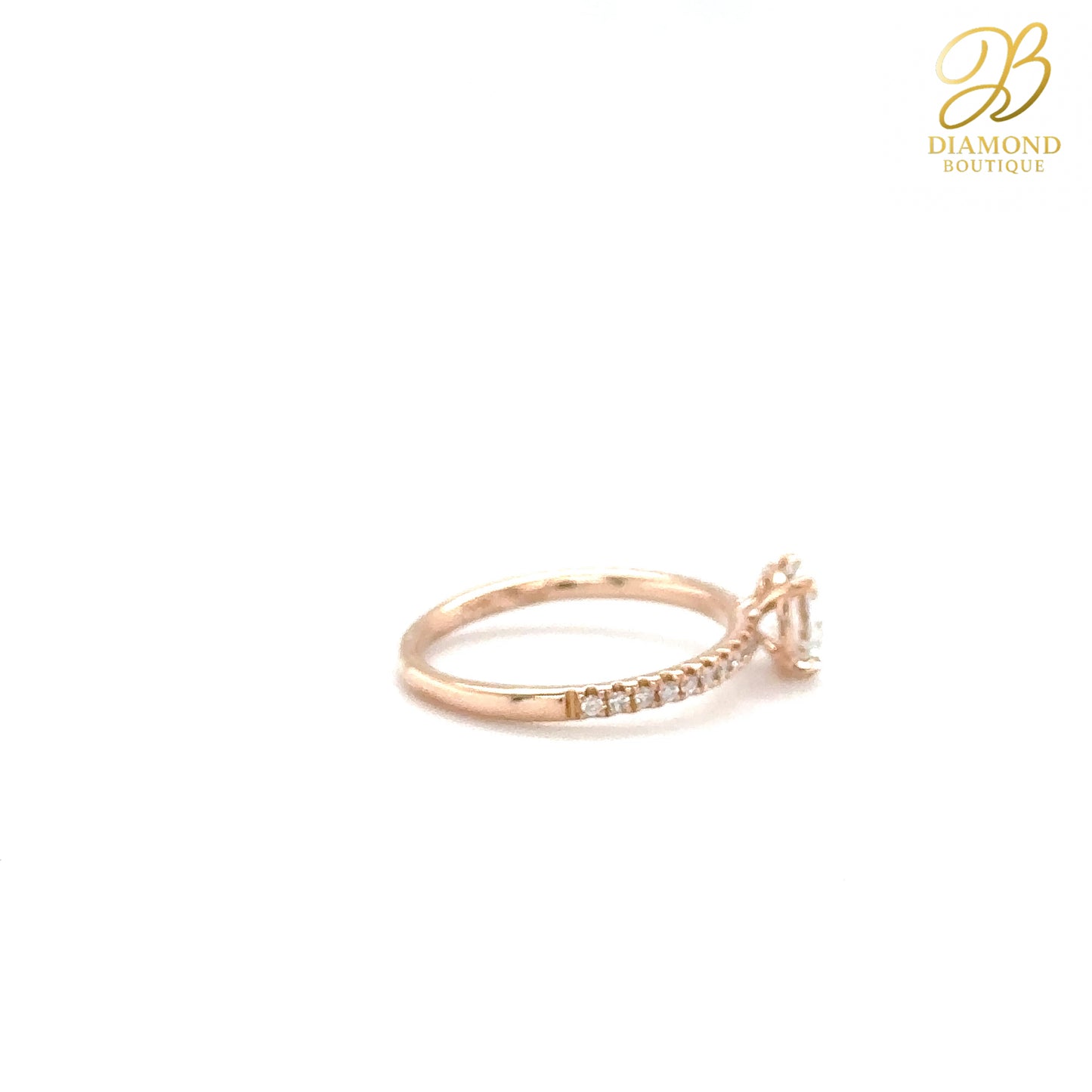 0,75 CT ROUND SOLITAIRE PAVÉ RING