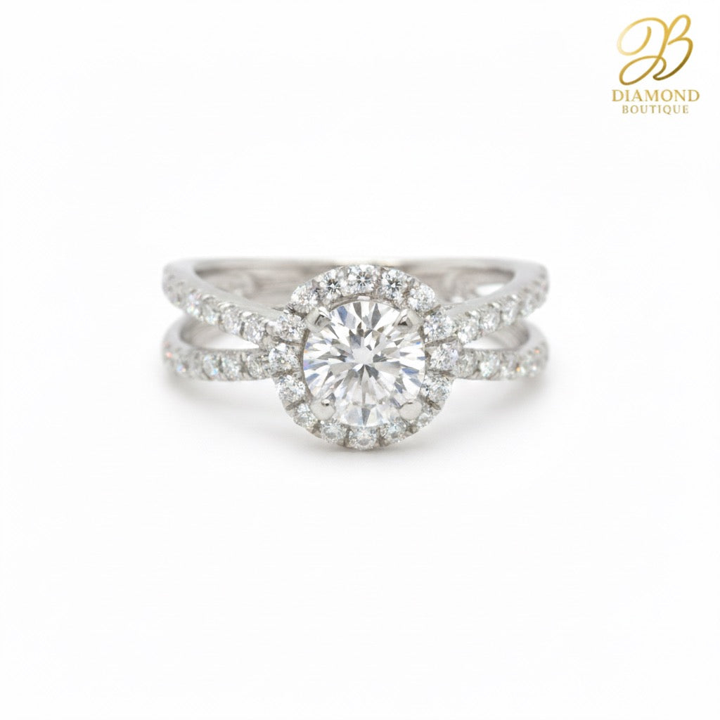 0.91 CT CÉLESTE HALO RING