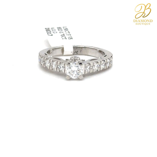 0,50 CT ROUND SOLITAIRE PAVÉ RING