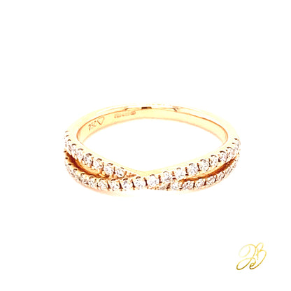 CRISS CROSS RING