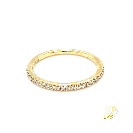 CLASSIC YELLOW HALF ETERNITY RING